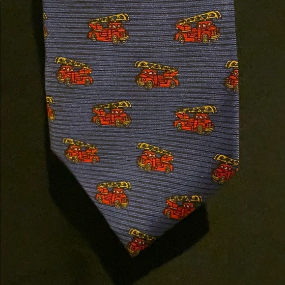 Class Club little boys tie fire trucks NEW - Picture 2 of 5